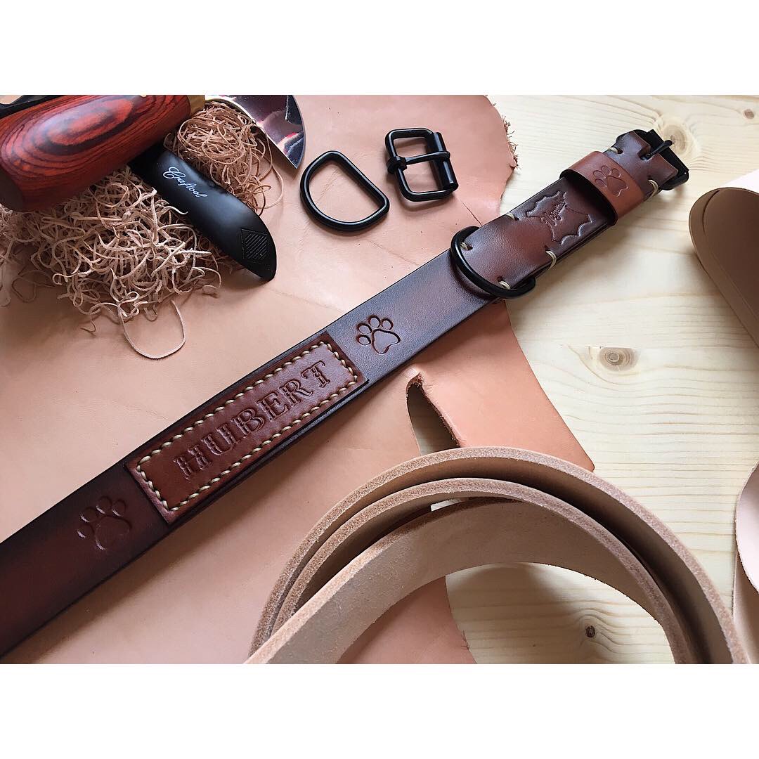 Martin Vozniak - Ruční, zakázková výroba https://www.facebook.com/HMLeatherGoods/ Martin Vozniak - Ruční, zakázková výroba https://www.facebook.com/HMLeatherGoods/